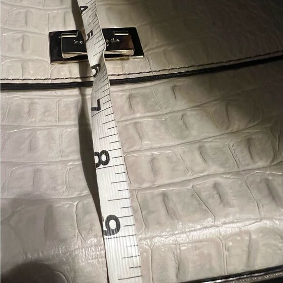 Kate Spade Bucket Crossbody Leather Bag New with defects - Picture 7 of 16